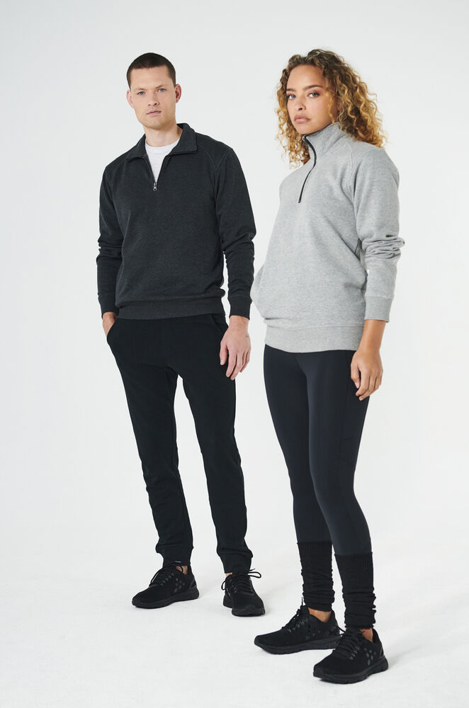 021043_ClassicHalfZip_ss26_v6